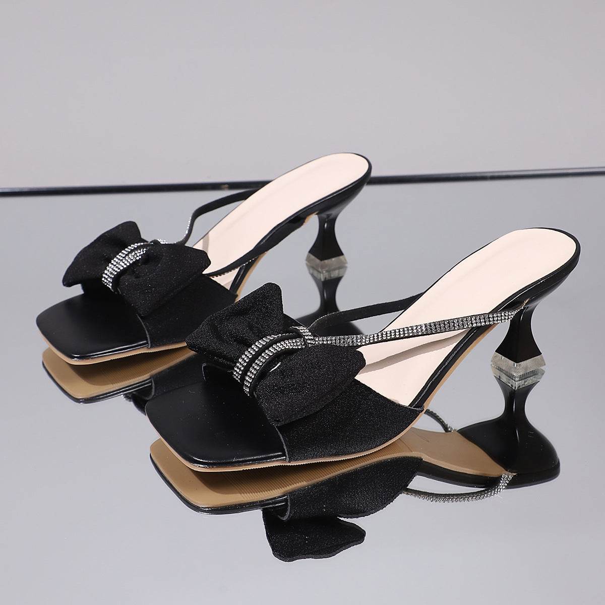 Bow Rhinestone Open-Toe Sandals - Hovatok