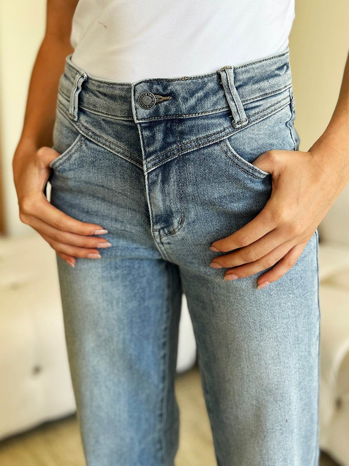 Judy Blue Full Size High Waist Wide Leg Jeans - Hovatok