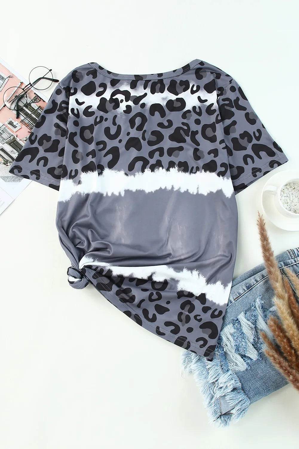 Leopard V-Neck Short Sleeve T-Shirt - Hovatok