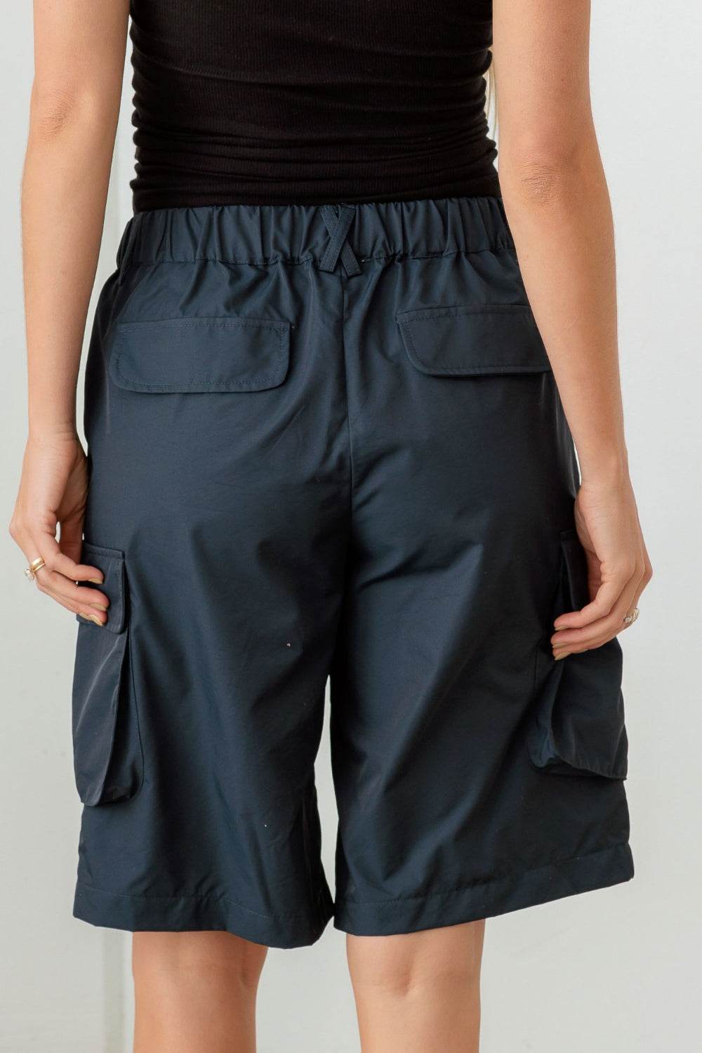 Le Lis Navy Cargo Bermuda Shorts - Hovatok