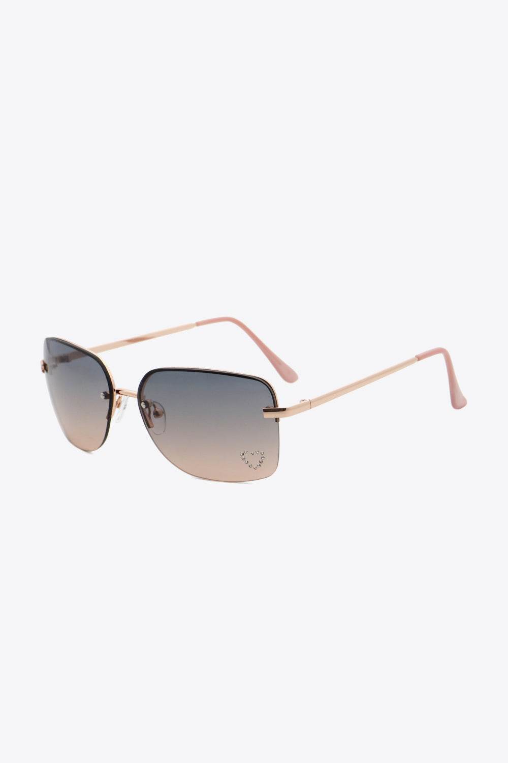 Rhinestone Heart Metal Frame Sunglasses - Hovatok