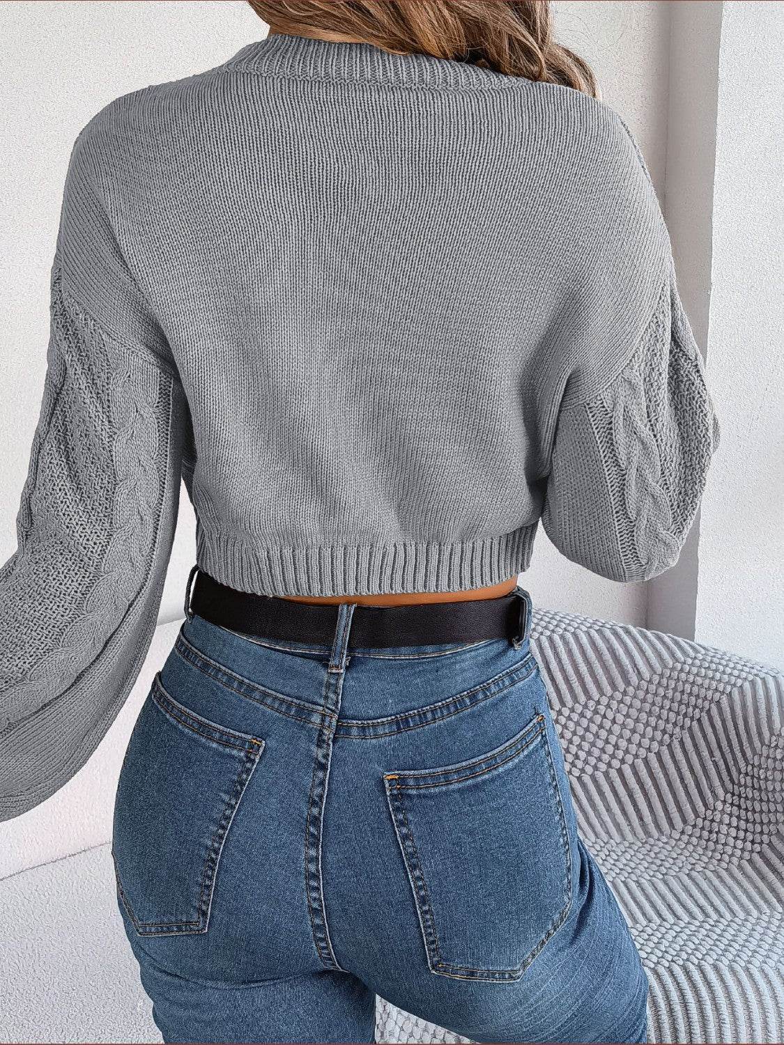 Cable-Knit Round Neck Cropped Sweater - Hovatok