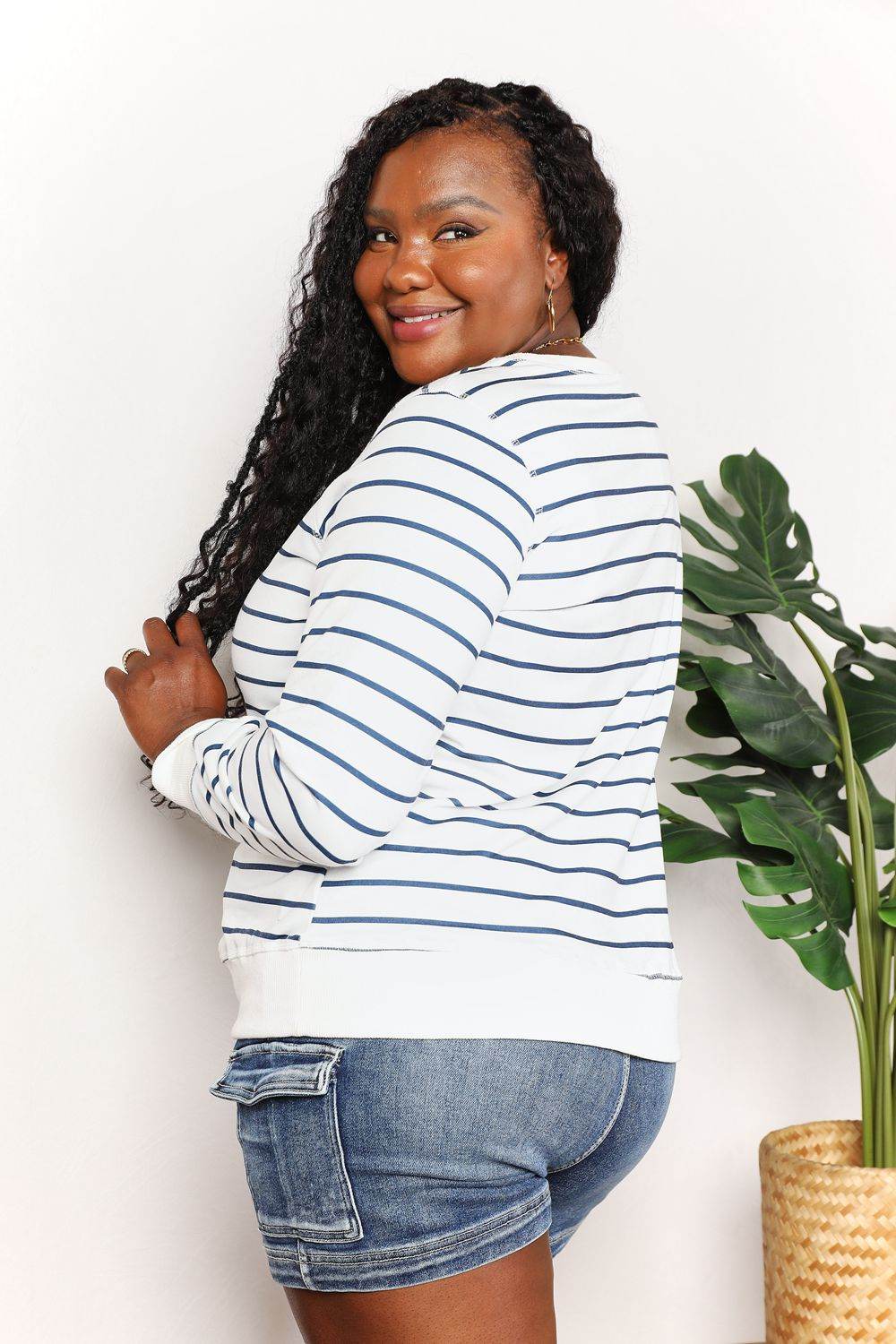Double Take Striped Long Sleeve Round Neck Top - Hovatok