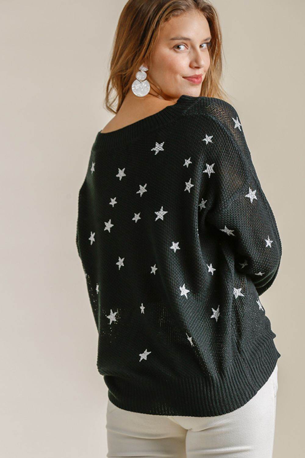 Umgee Full Size Star V-Neck Long Sleeve Sweater Plus Size - Hovatok