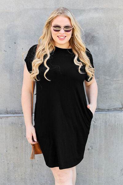 Basic Bae Bamboo Full Size Round Neck Short Sleeve Dress with Pockets - Hovatok