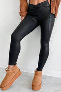Pocketed V-Cut Waist Leggings - Hovatok