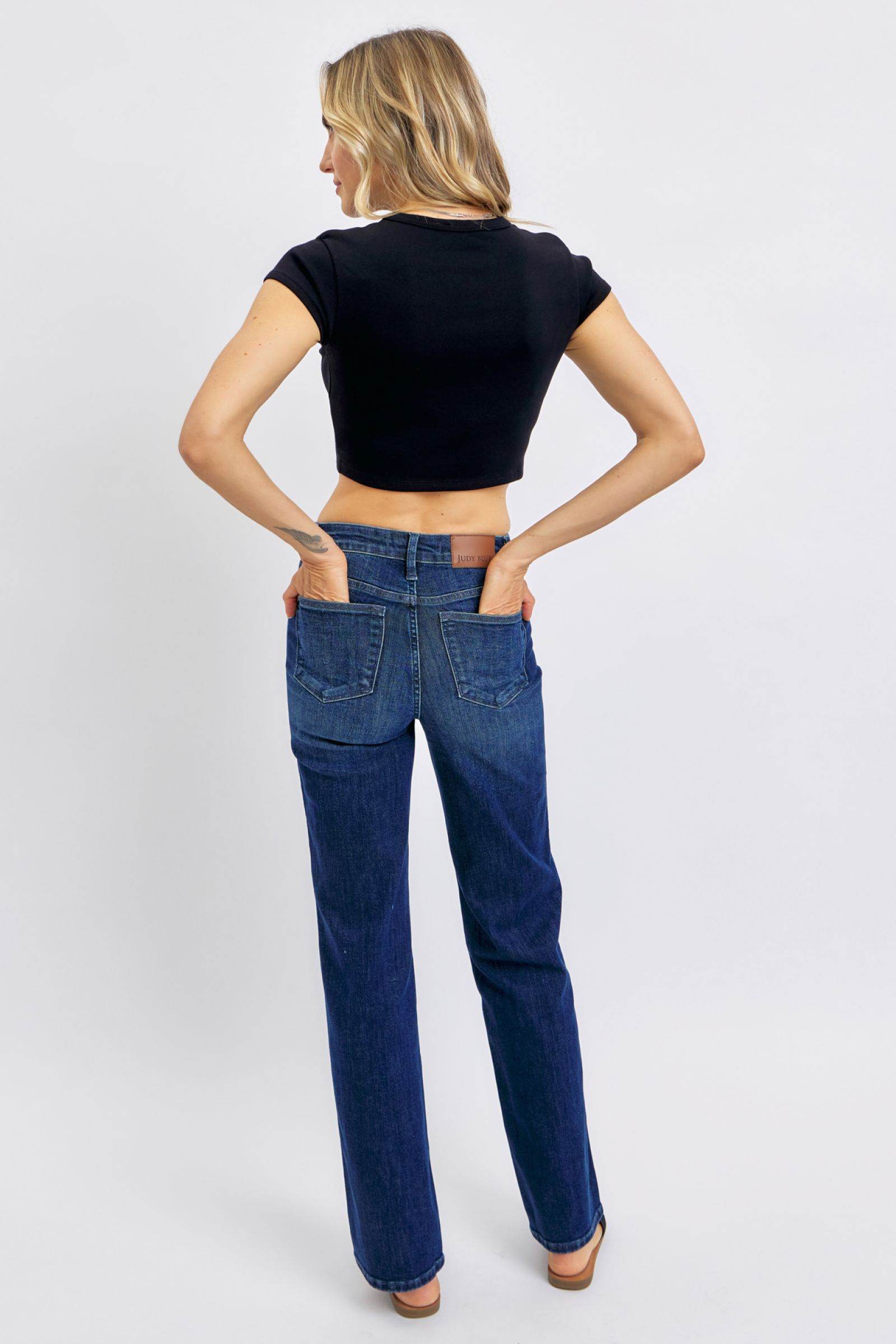 Judy Blue Full Size Tummy Control Straight Jeans Plus Size - Hovatok
