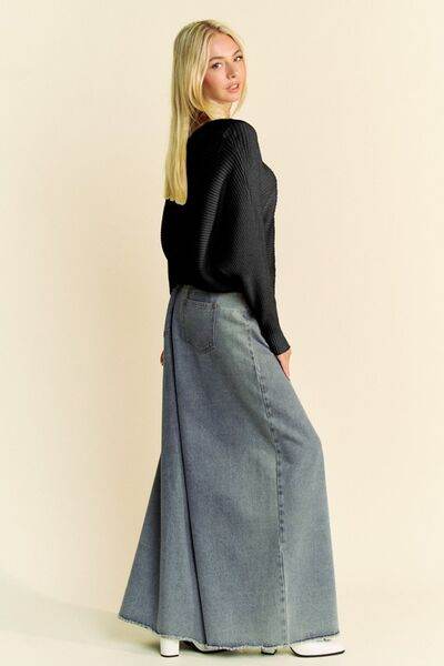 Davi & Dani Round Neck Batwing Sleeve Sweater - Hovatok