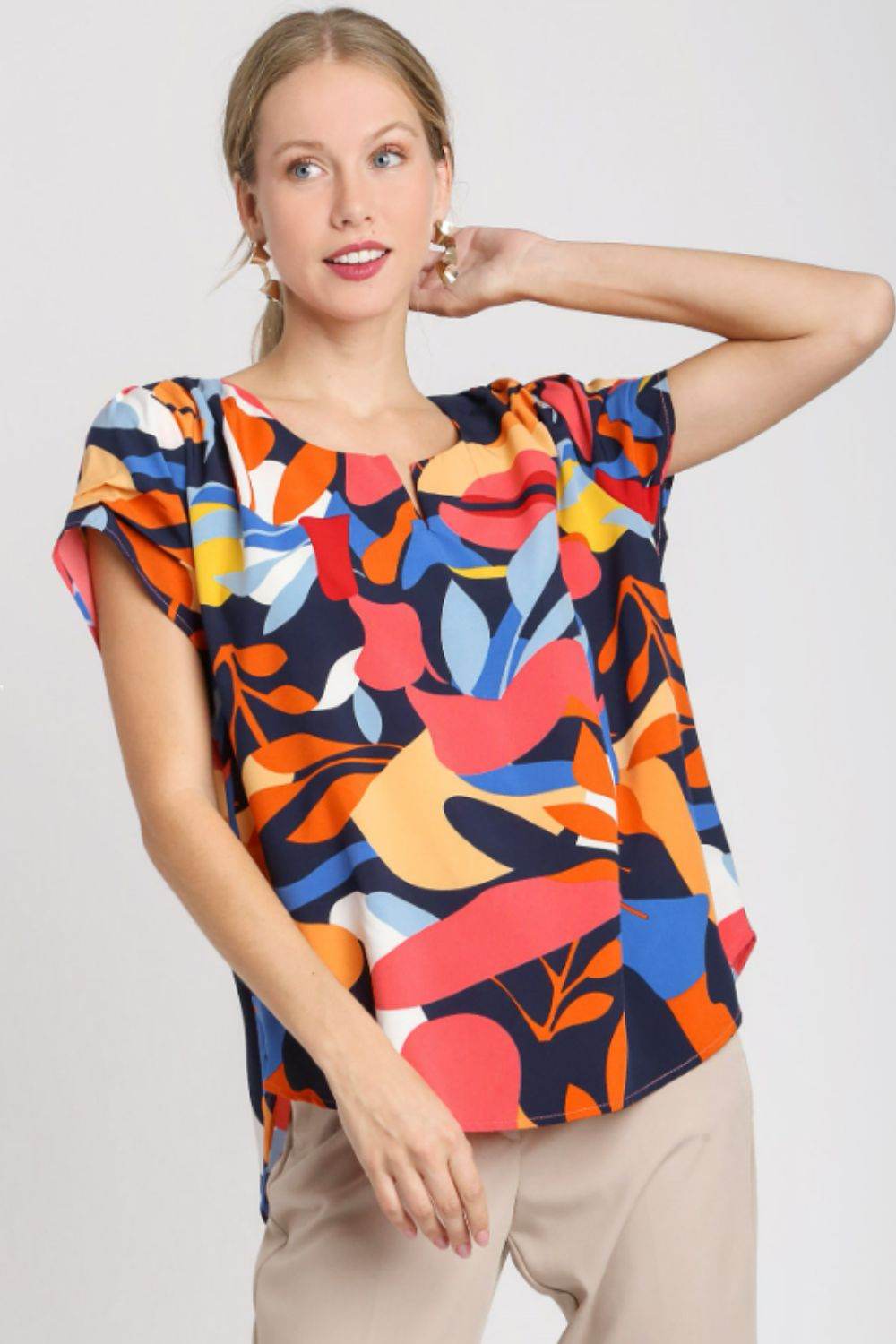 Umgee Full Size Short Sleeved Abstract Print Top Plus Size - Hovatok