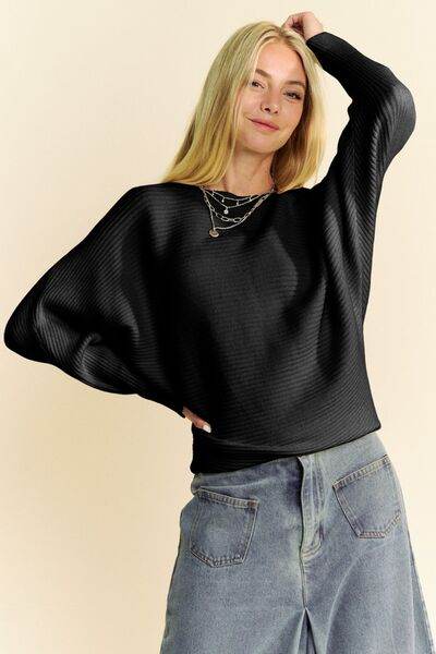 Davi & Dani Round Neck Batwing Sleeve Sweater - Hovatok
