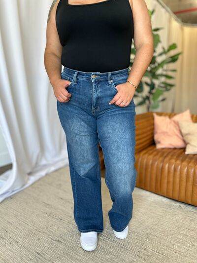 RFM Full Size High Rise Tummy Control Wide Leg Jeans - Hovatok