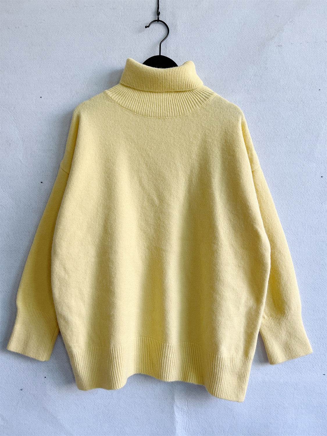 Turtleneck Long Sleeve Sweater - Hovatok