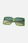 Polycarbonate Frame Square Sunglasses - Hovatok