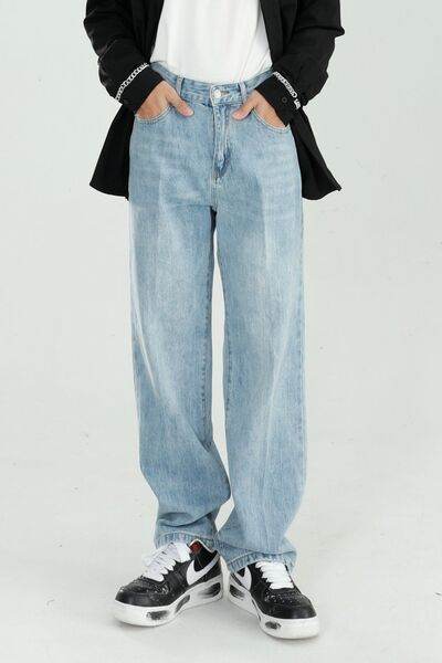 Mid Rise Wide Straight Jeans with Pockets - Hovatok