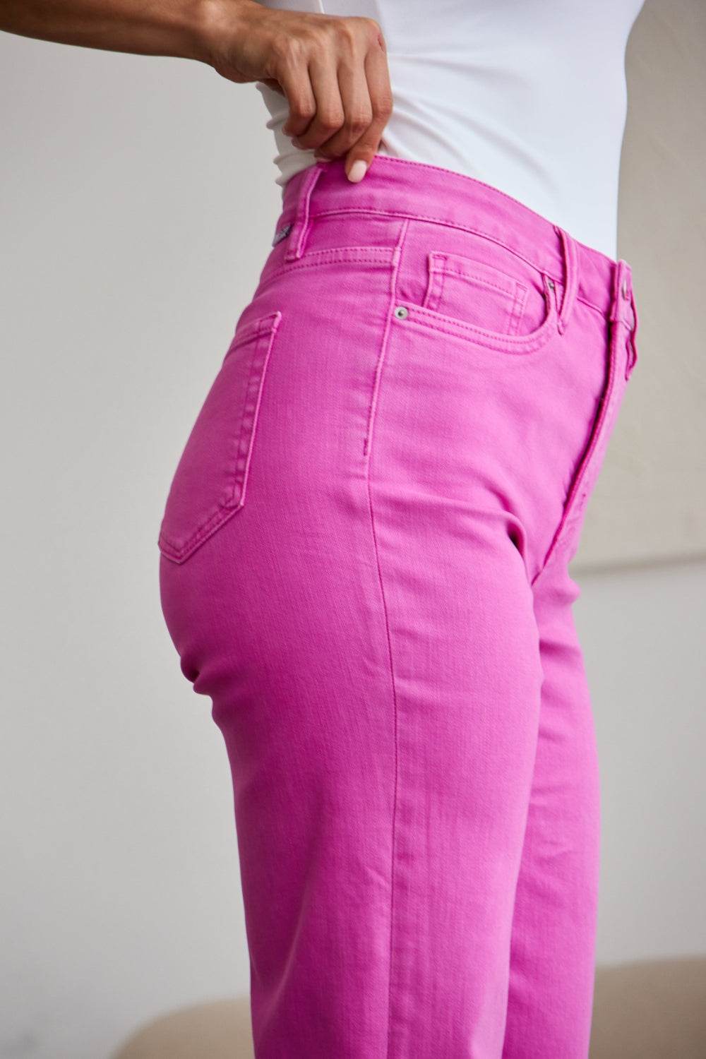RFM Crop Chloe Full Size Tummy Control High Waist Raw Hem Jeans - Hovatok