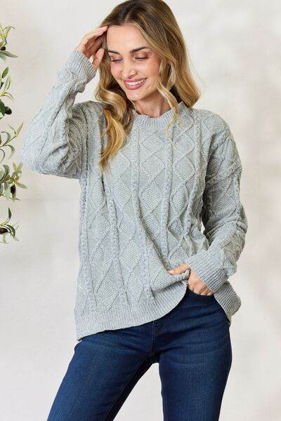 BiBi Cable Knit Round Neck Sweater - Hovatok