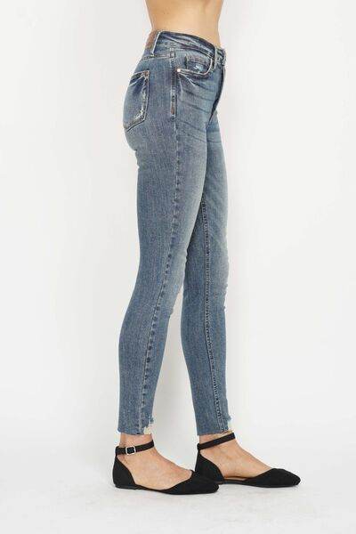 Judy Blue Full Size Tummy Control Vintage Wash Hem Destroy Skinny Jeans - Hovatok