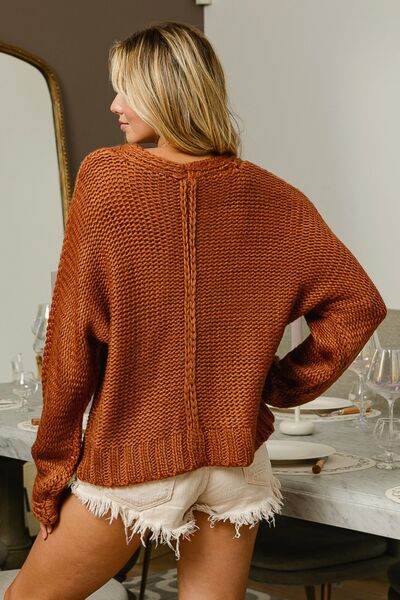 BiBi V-Neck Cable Knit Sweater - Hovatok