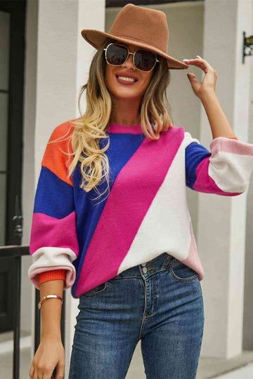 Angel Wings Color Block Round Neck Long Sleeve Sweater - Hovatok