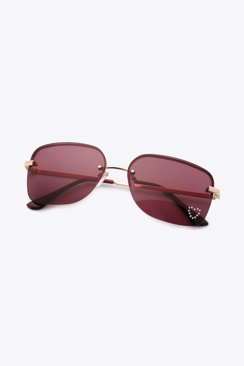 Rhinestone Heart Metal Frame Sunglasses - Hovatok