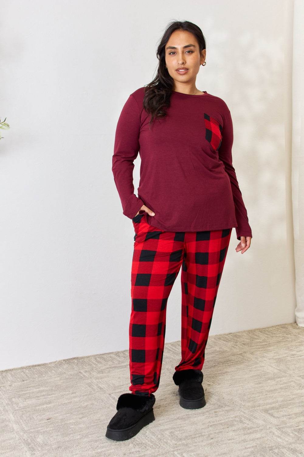 Zenana Full Size Plaid Round Neck Top and Pants Pajama Set - Hovatok