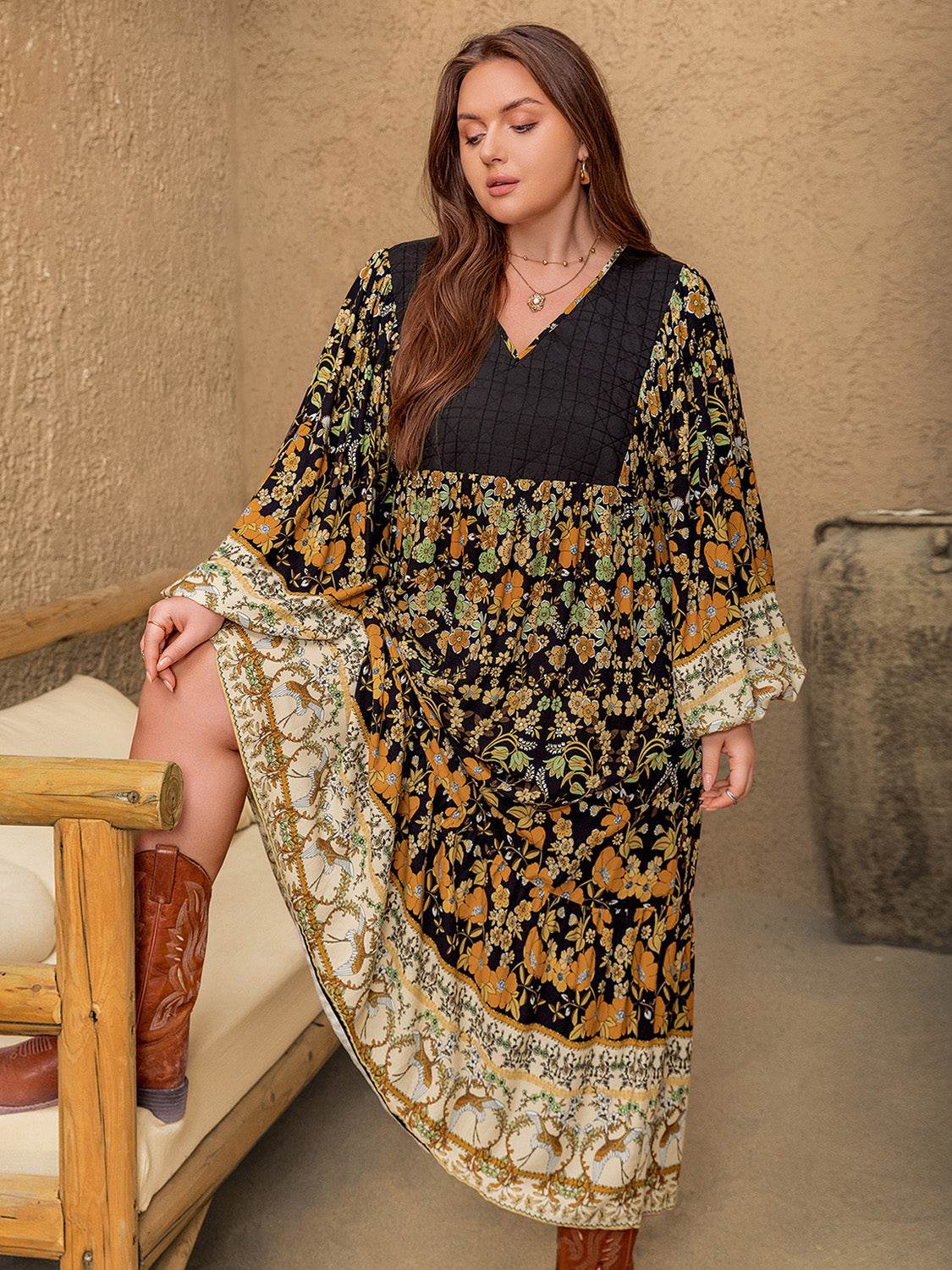 Plus Size Floral V-Neck Balloon Sleeve Midi Dress - Hovatok