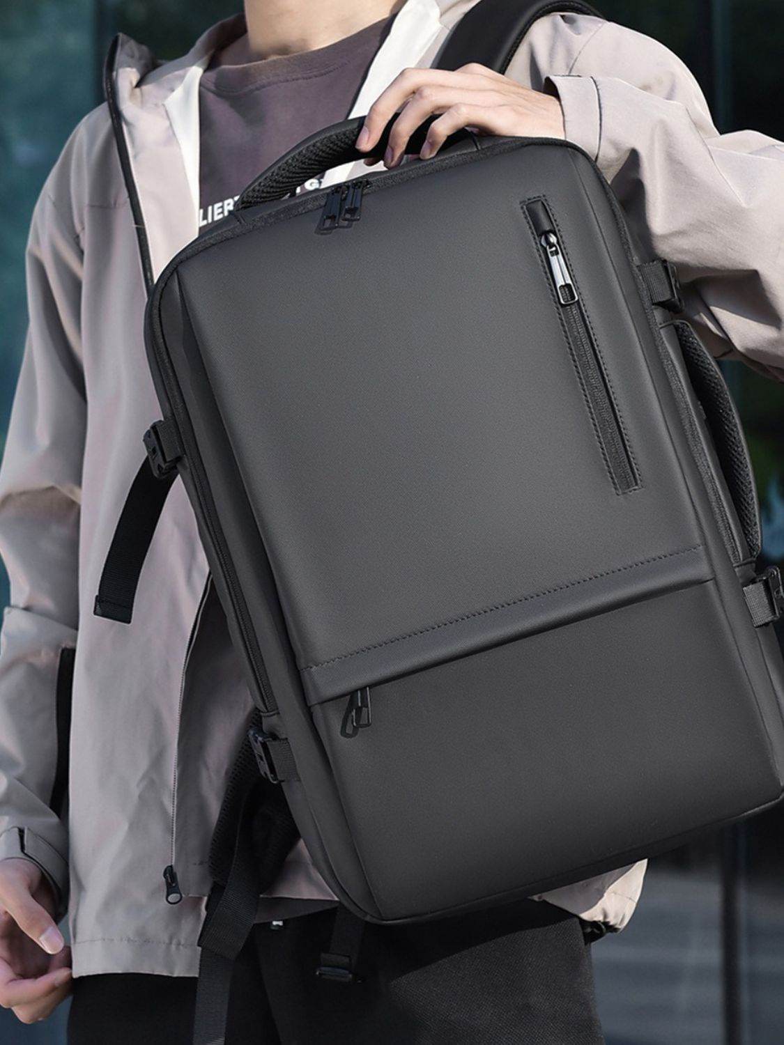 Multi-Pockets Adjustable Straps Backpack Bag - Hovatok