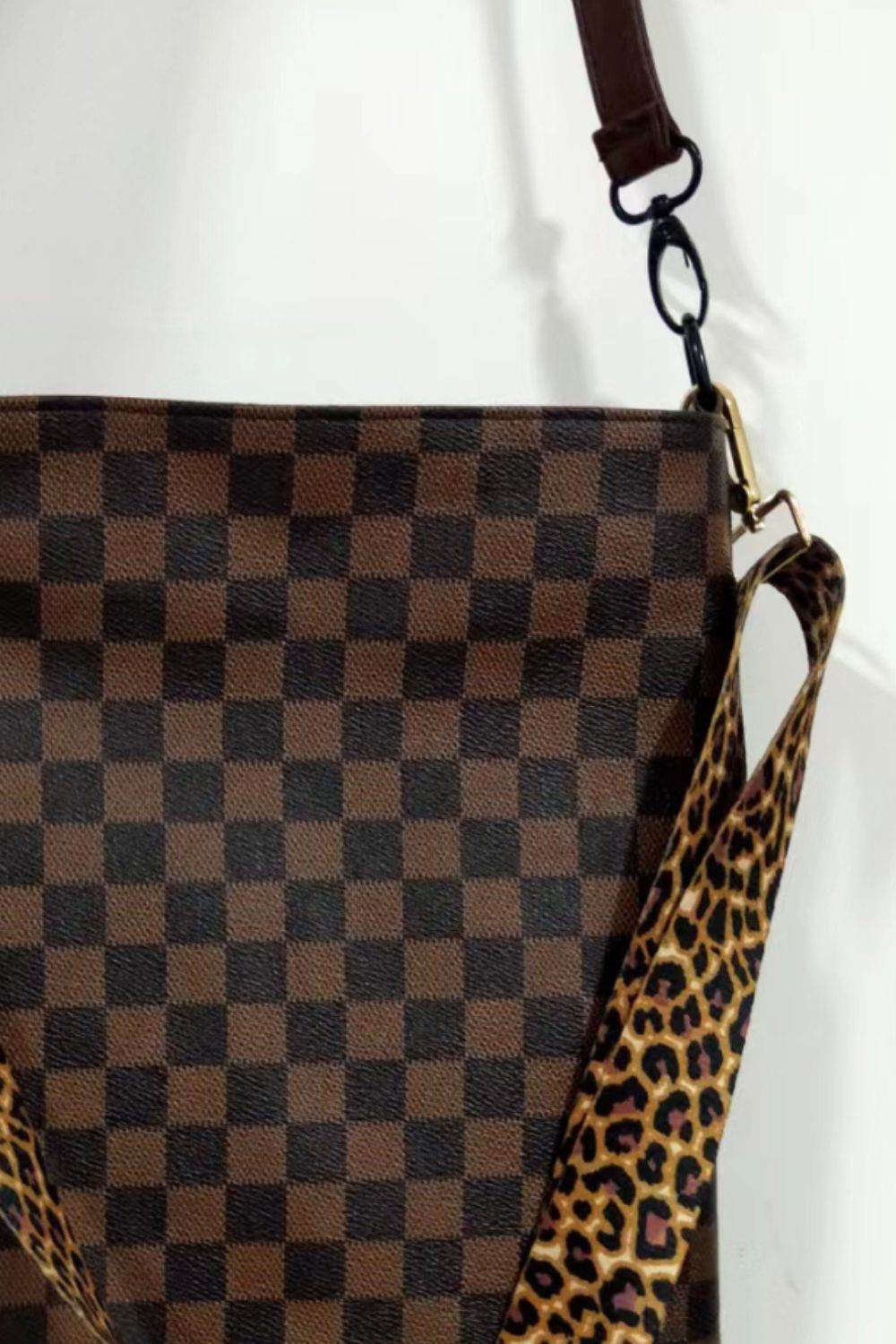 Adored PU Leather Shoulder Bag with Tassel - Hovatok