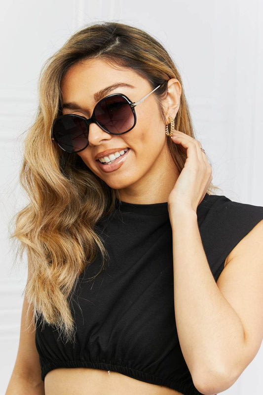 Metal-Plastic Hybrid Full Rim Sunglasses - Hovatok