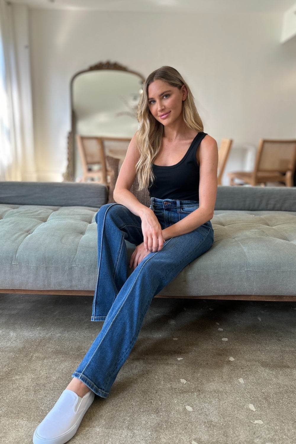 Judy Blue Full Size High Waist Front Seam Detail Straight Jeans - Hovatok