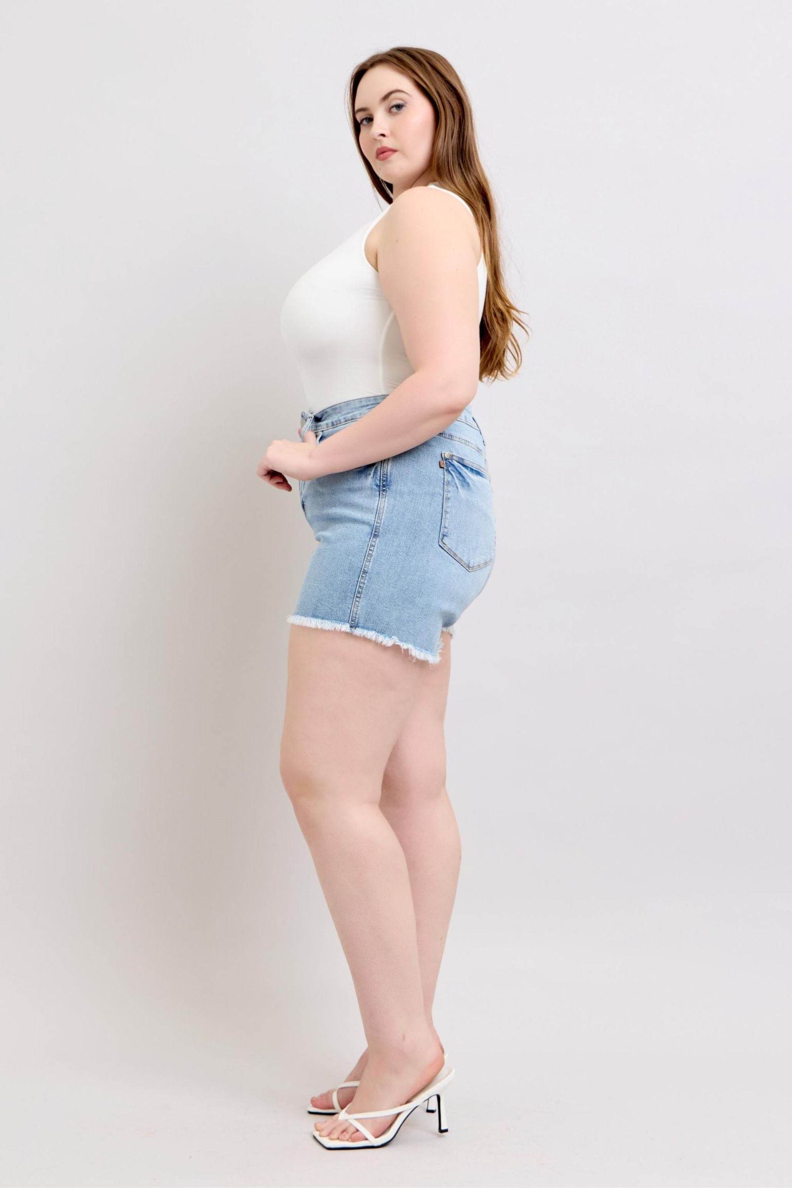 Judy Blue Full Size Tummy Control Raw Hem Denim Shorts Plus Size - Hovatok