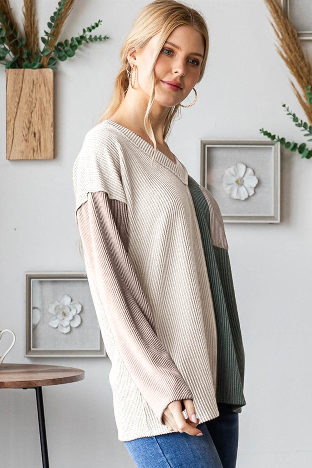 Heimish Color Block Exposed Seam Ribbed T-Shirt - Hovatok