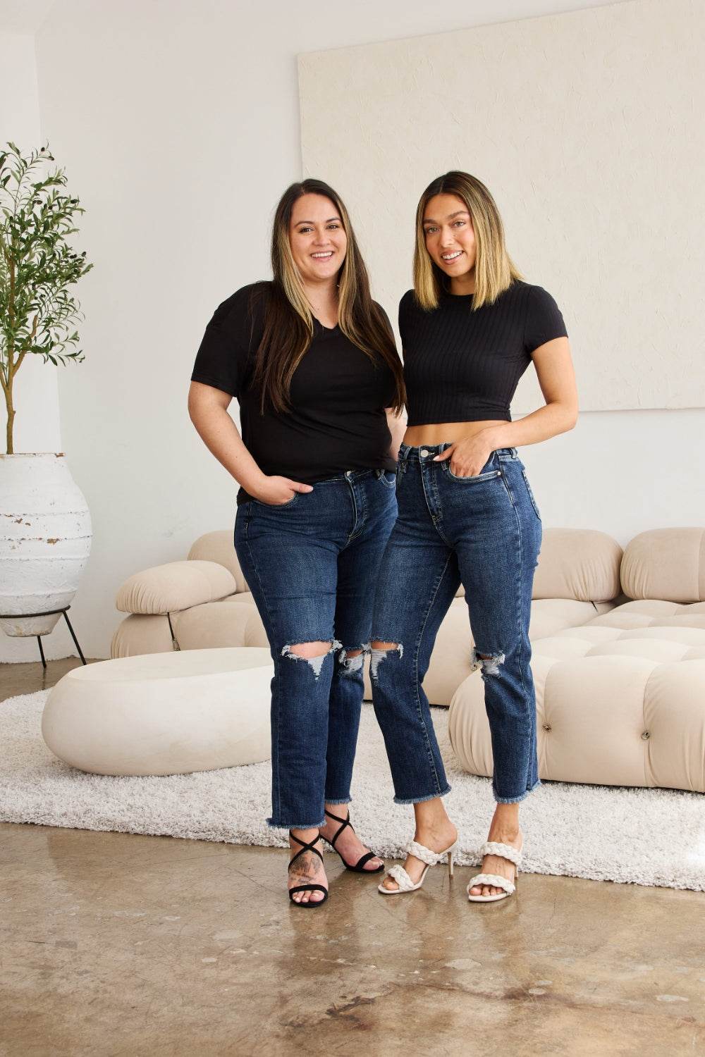 RFM Crop Dylan Full Size Tummy Control Distressed High Waist Raw Hem Jeans - Hovatok