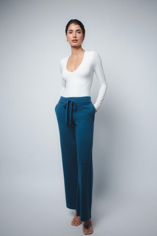 NOVA V-NECK BODYSUIT IN WHITE