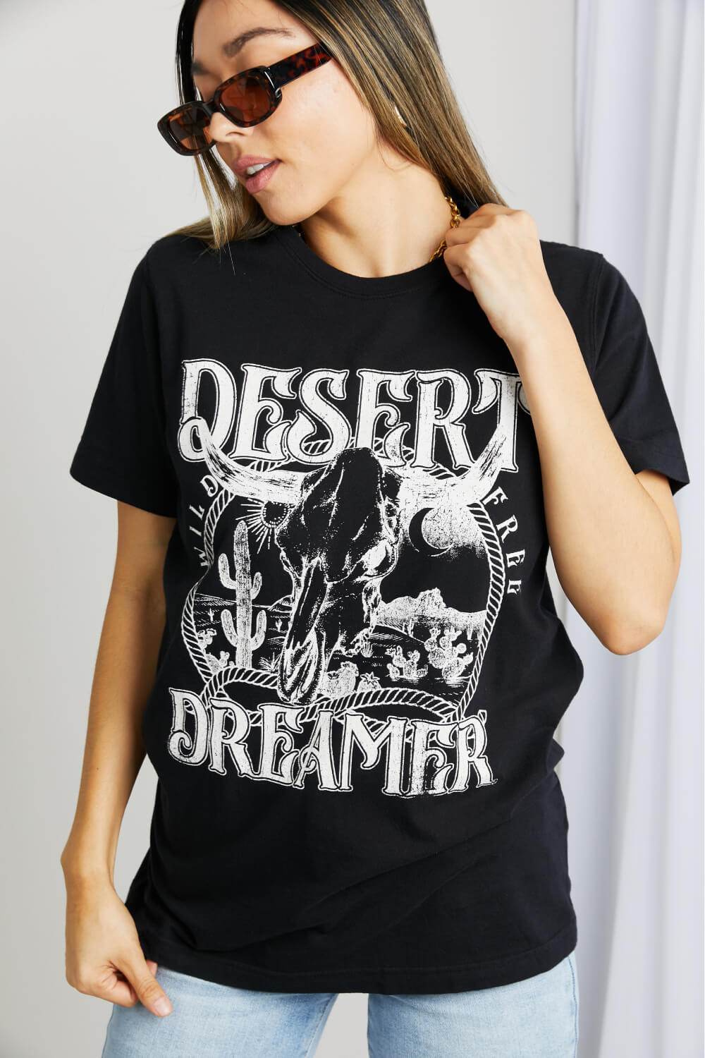 mineB Full Size DESERT DREAMER Graphic Tee - Hovatok