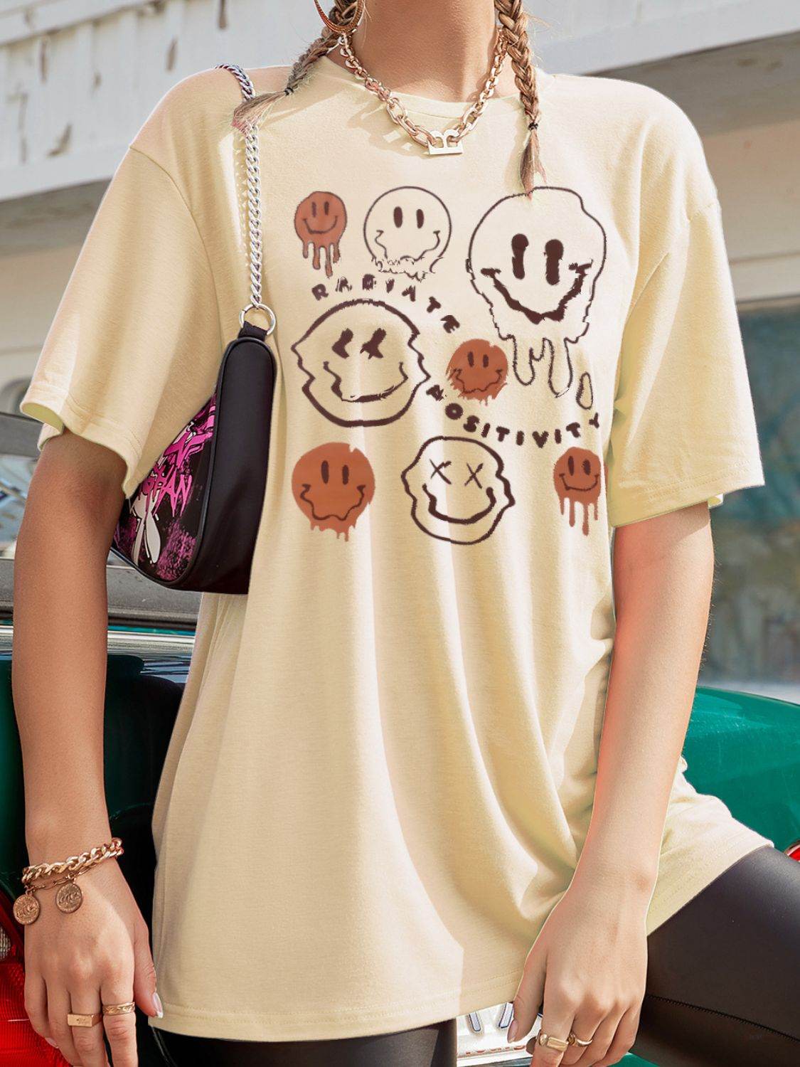 Graphic Round Neck Half Sleeve T-Shirt - Hovatok