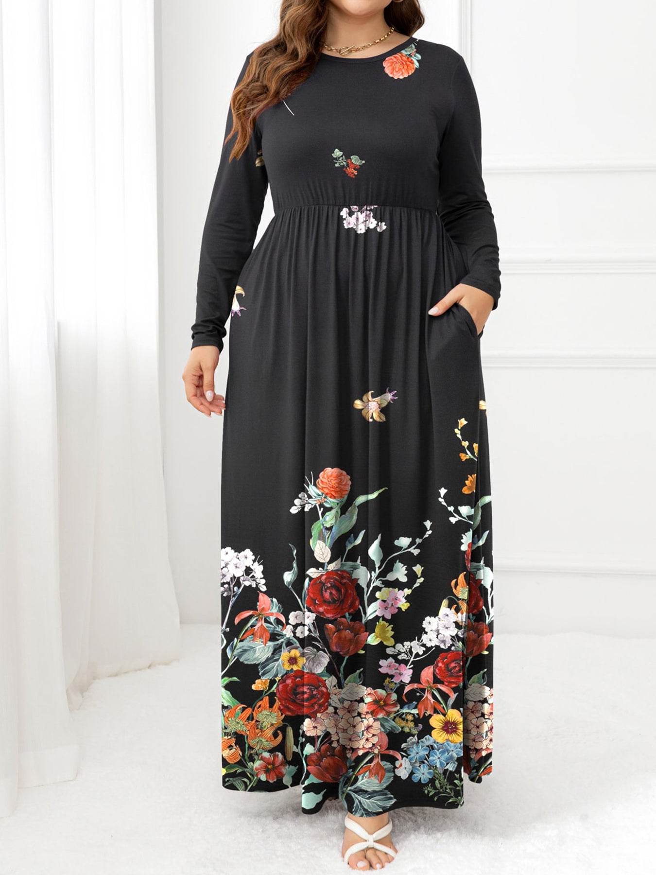 Plus Size Round Neck Maxi Dress with Pockets - Hovatok