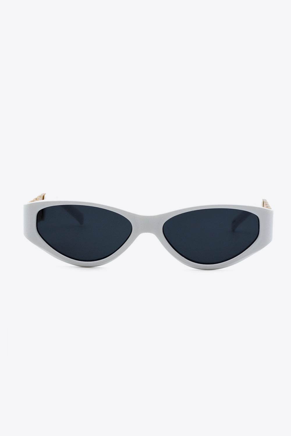 Chain Detail Temple Cat Eye Sunglasses - Hovatok