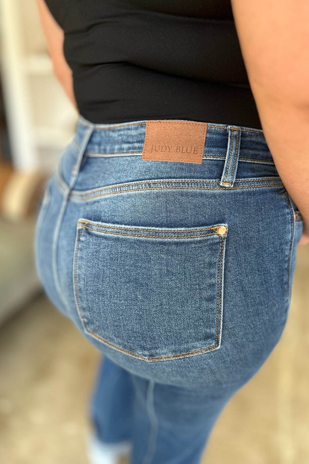 Judy Blue Full Size High Waist Front Seam Detail Straight Jeans - Hovatok