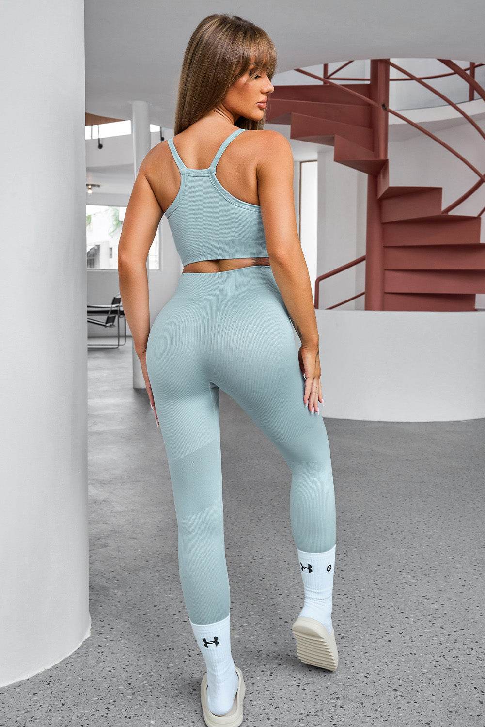Tank Cropped Active Top and Pants Set - Hovatok