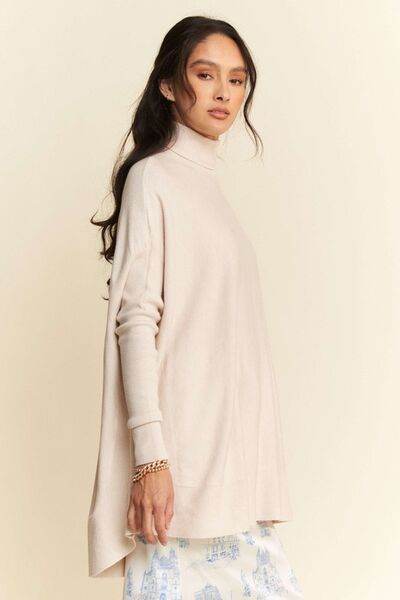 Davi & Dani High-Low Turtleneck Long Sleeve Knit Top - Hovatok
