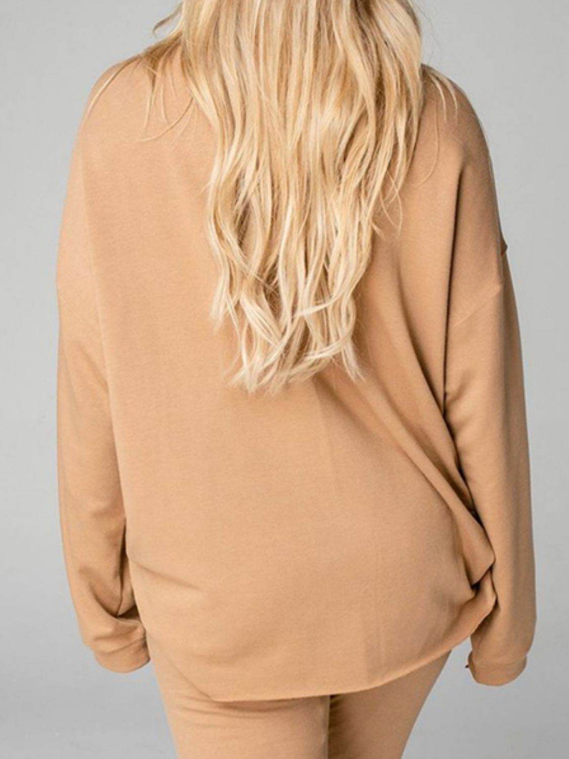 Distressed Sweatshirt and Joggers Set - Hovatok