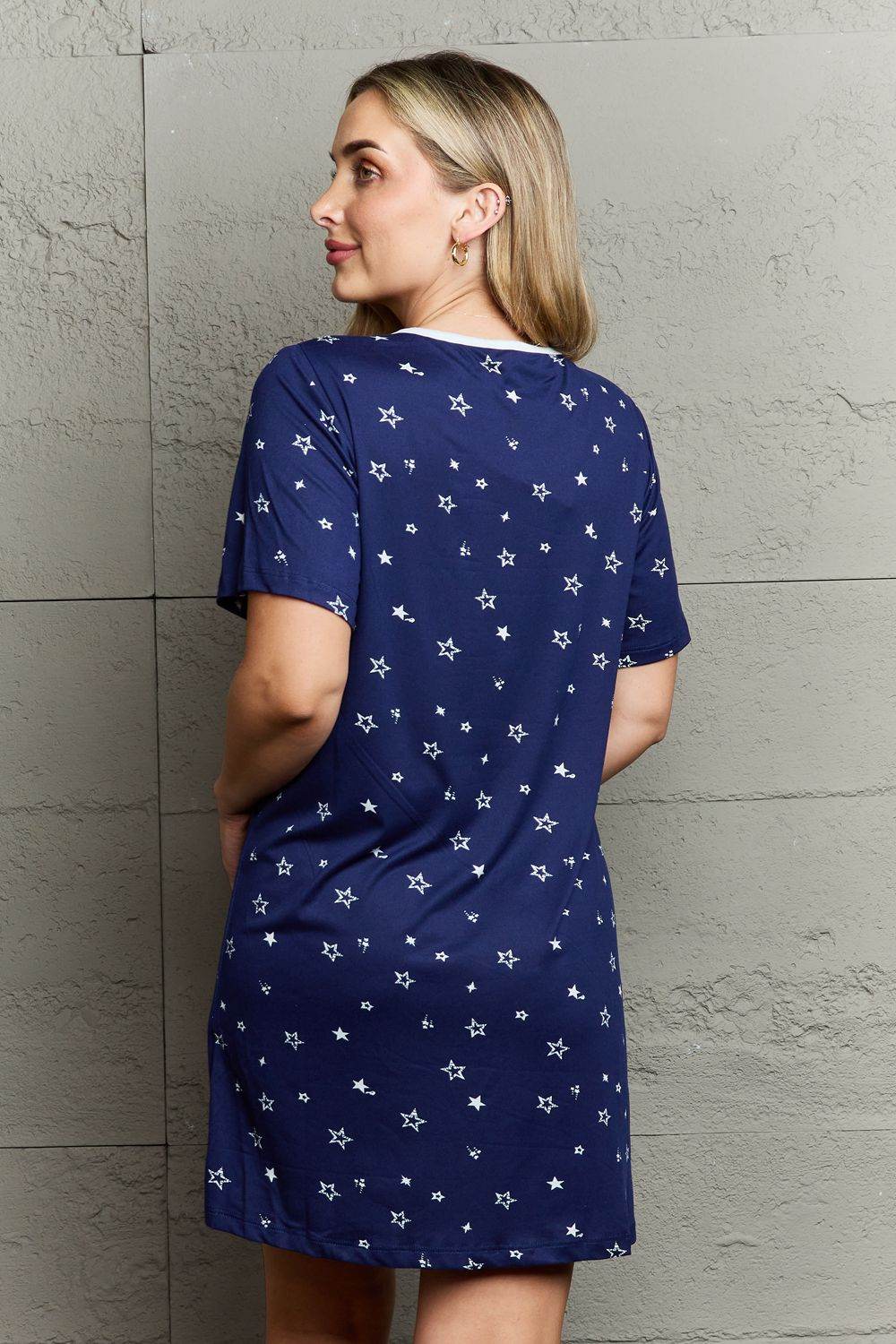 MOON NITE Quilted Quivers Button Down Sleepwear Dress - Hovatok