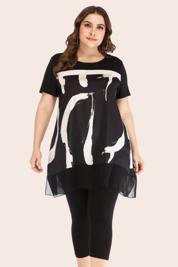 Plus Size Contrast Spliced Mesh T-Shirt and Cropped Leggings Set - Hovatok