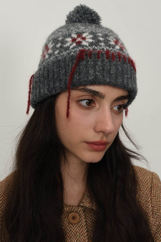 Seam Trim Geometric Knit Hat - Hovatok