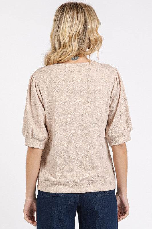Mittoshop Fan Shell Texture Short Puff Sleeve Knit Top - Hovatok
