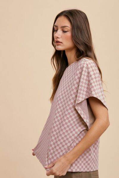 Annie Wear Checkered Round Neck Short Sleeve T-Shirt - Hovatok
