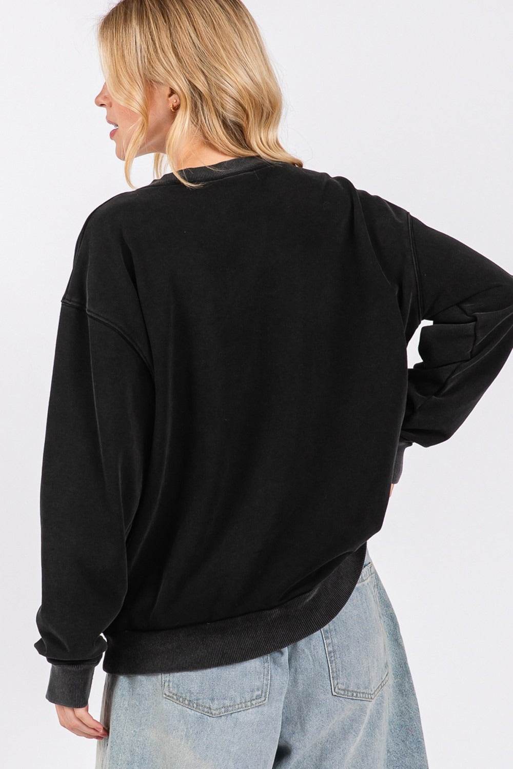 SAGE + FIG USA Letter Patch Round Neck Sweatshirt - Hovatok