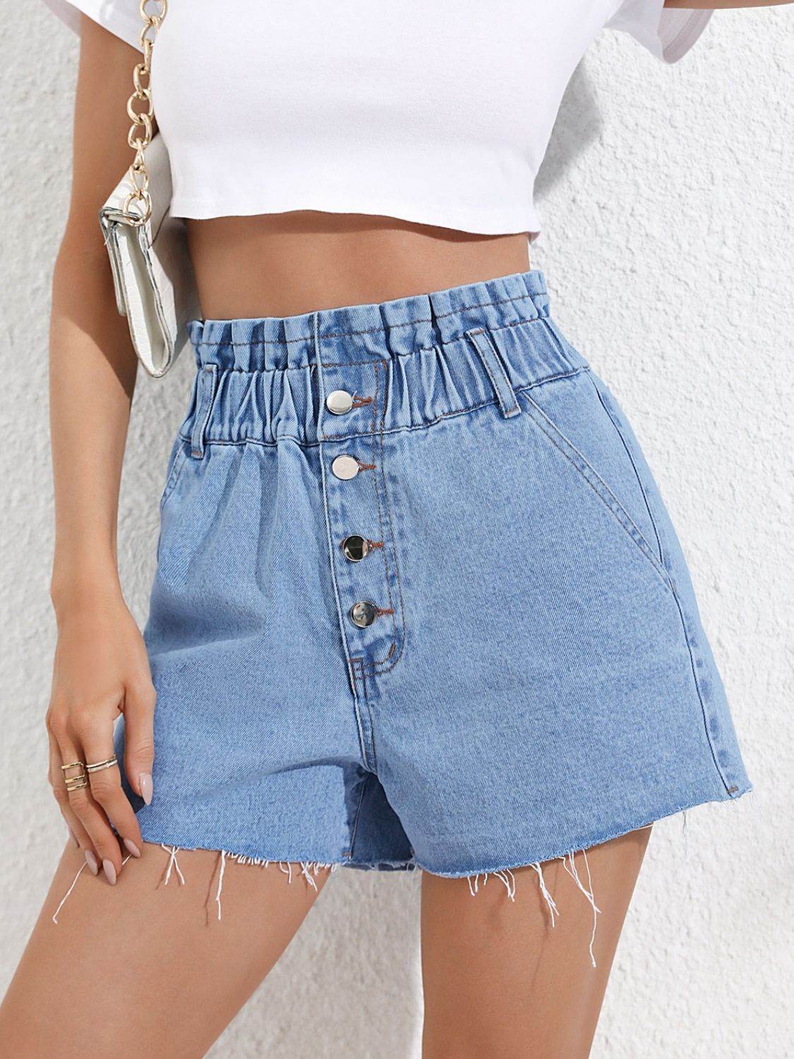 Denim Shorts with Pockets - Hovatok