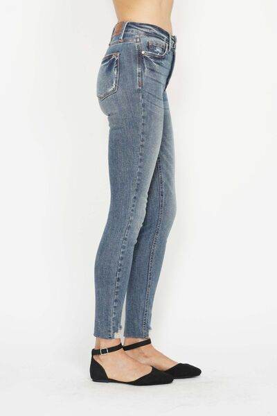 Judy Blue Full Size Tummy Control Vintage Wash Hem Destroy Skinny Jeans - Hovatok